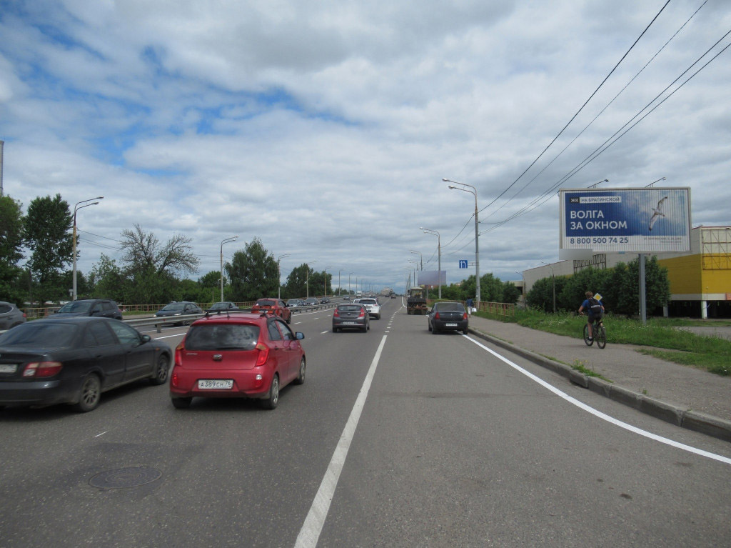 Фотография рекламного носителя, тип: Билборд 3x6, адрес: Толбухина пр-т., д.78б, Ярославль, Ярославская область, Россия. Сторона А1-А3 №109483