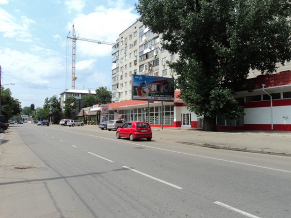 Фотография рекламного носителя, тип: Билборд 3x6, адрес: Промышленная ул., д.21/9, Краснодар, Краснодарский край, Россия. Сторона А №215003