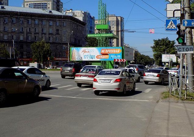 Фотография рекламного носителя, тип: Суперсайт 3x12, адрес: Станиславского пл., поз.1, Новосибирск, Новосибирская область, Россия. Сторона А1 №187600