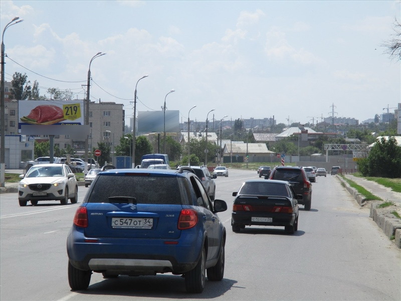 Фотография рекламного носителя, тип: Билборд 3x6, адрес: Льва Толстого ул., д.73А, Волгоград, Волгоградская область, Россия. Сторона Б №111474