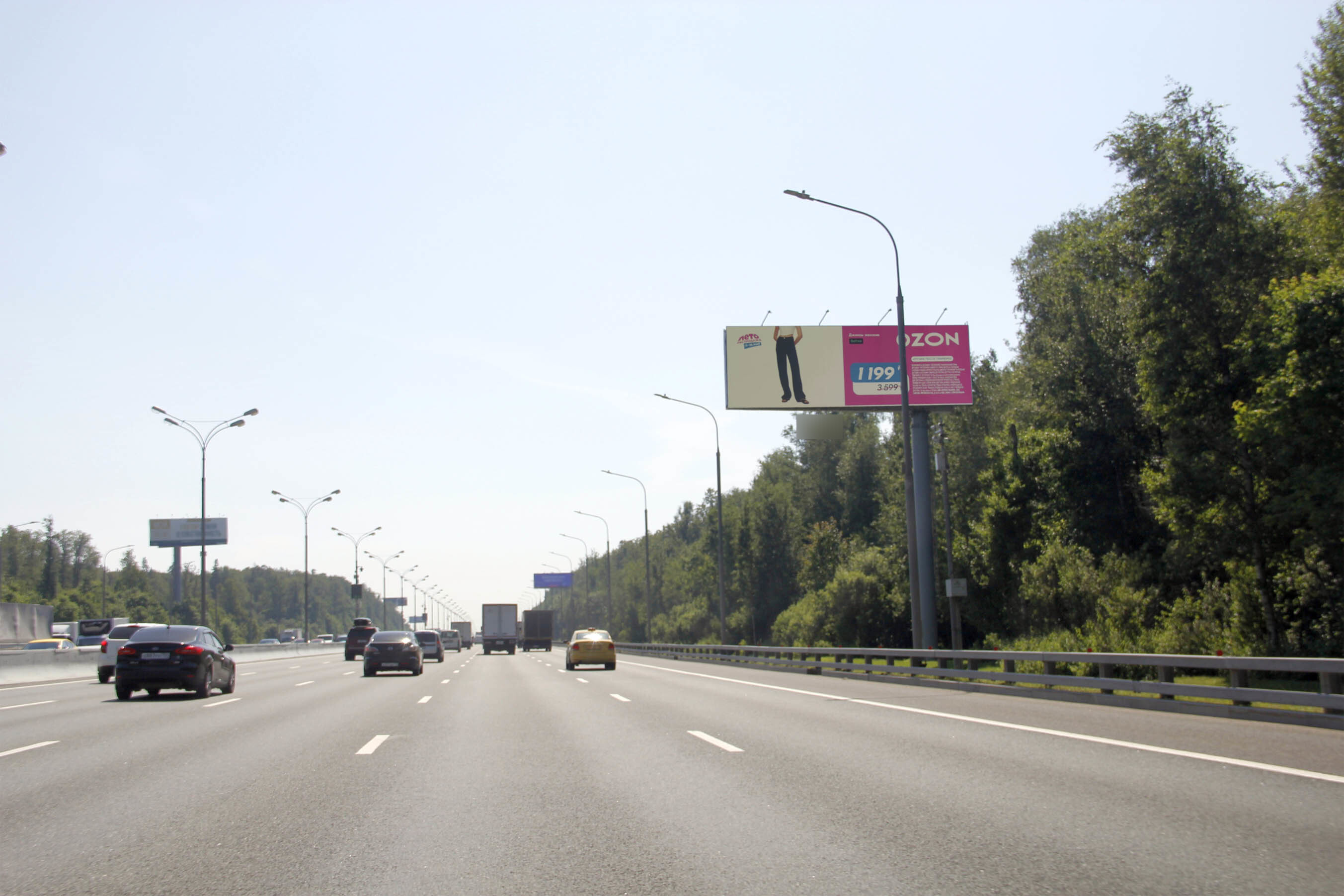Фотография рекламного носителя, тип: Суперсайт 4x12, адрес: МКАД, 100 350м, Москва, Россия. Сторона А №773391