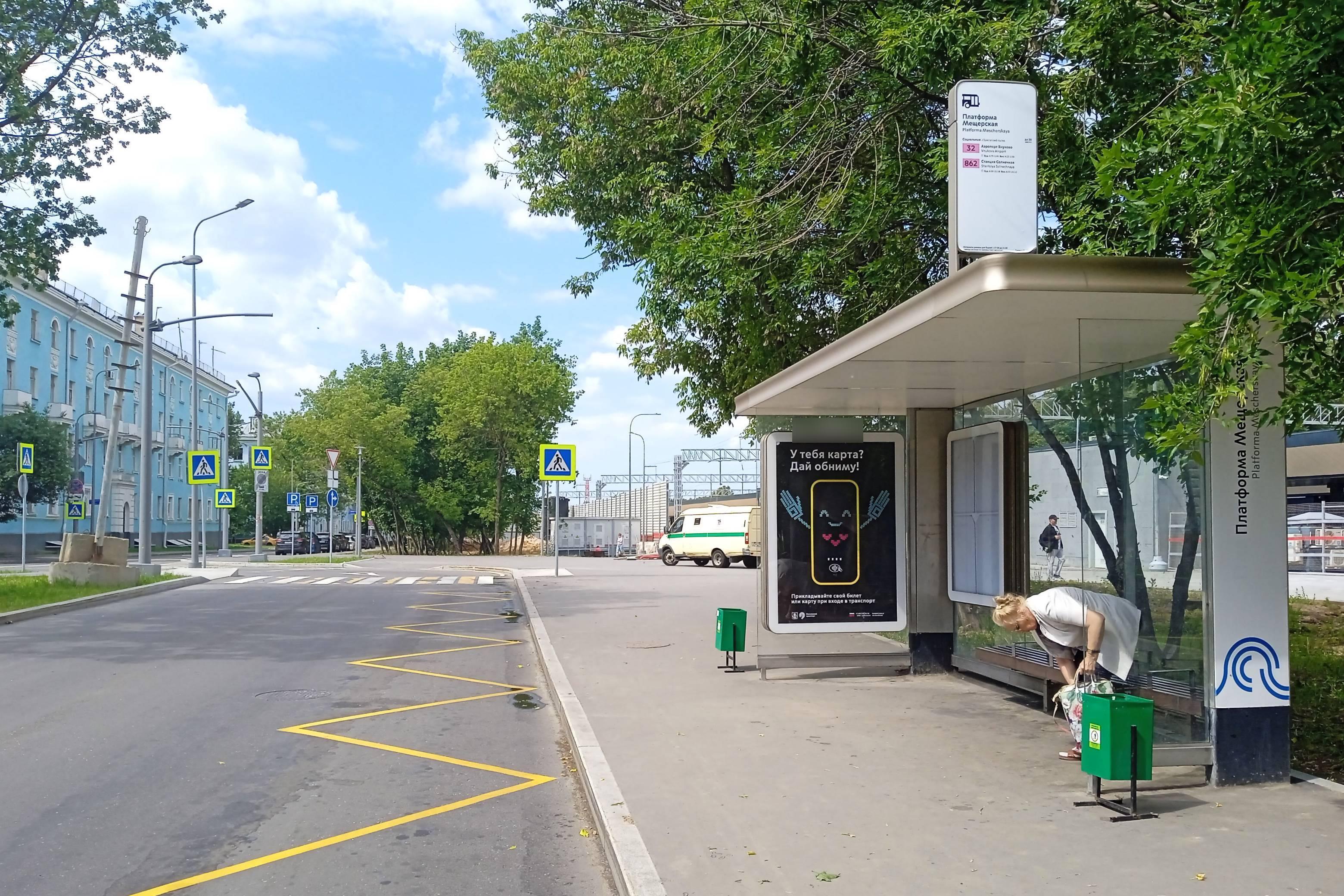 Фотография рекламного носителя, тип: Остановка 1.8x1.2, адрес: Домостроительная ул., д.2А, поз.2, Москва, Россия. Сторона А №807134