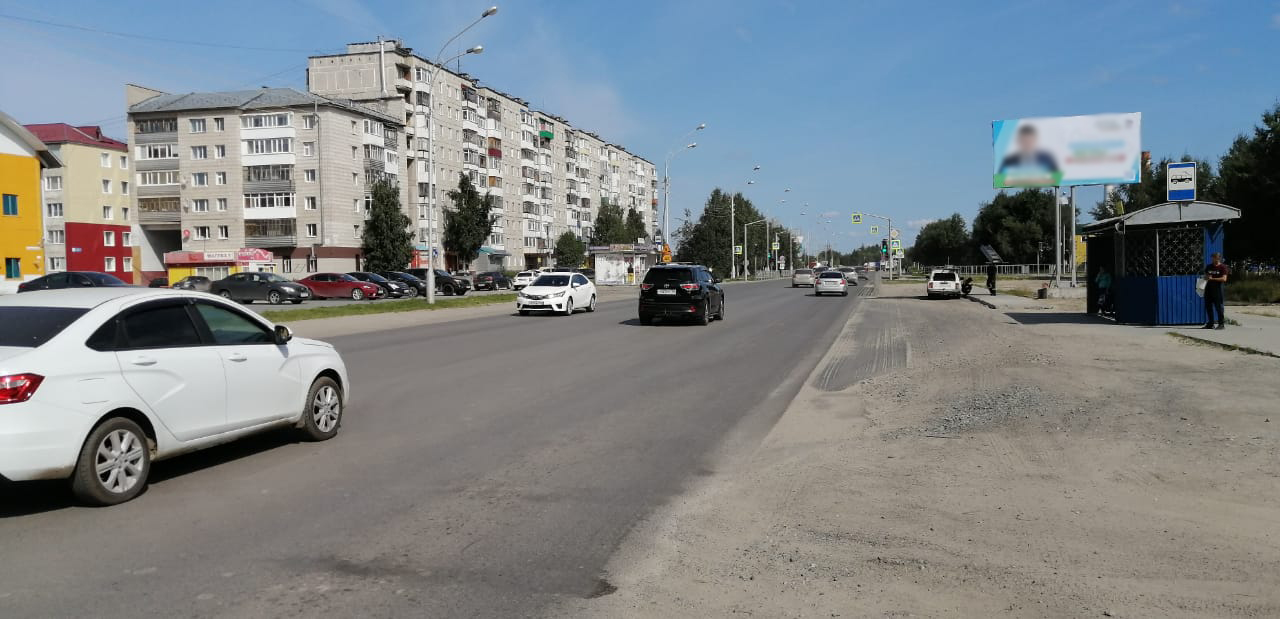 Фотография рекламного носителя, тип: Билборд 3x6, адрес: Ханты-Мансийская ул., д.41Б, Нижневартовск, Ханты-Мансийский автономный округ – Югра, Россия. Сторона А №1068775