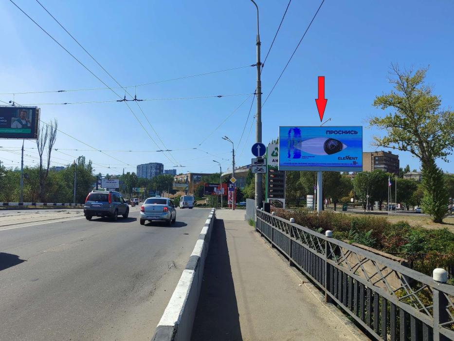 Фотография рекламного носителя, тип: Билборд 3x6, адрес: Ленинский пр-т. X Стадионная ул., Донецк, Донецкая область, Россия. Сторона А1-А10 №1398034