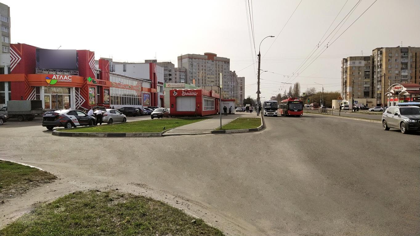 Фотография рекламного носителя, тип: Медиафасад, адрес: Московский пр-т., д.156а, Брянск, Брянская область, Россия. Сторона В1-В10 №1075376