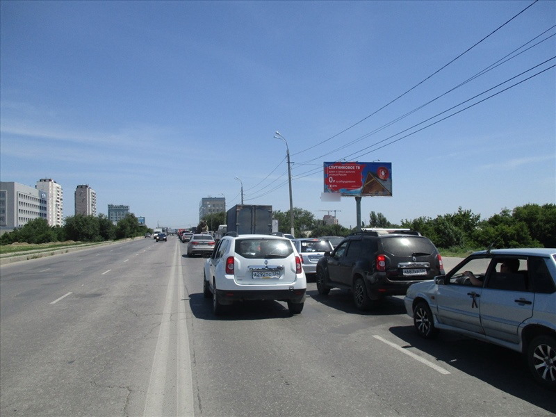 Фотография рекламного носителя, тип: Билборд 3x6, адрес: Льва Толстого ул., д.73А, Волгоград, Волгоградская область, Россия. Сторона А №111473