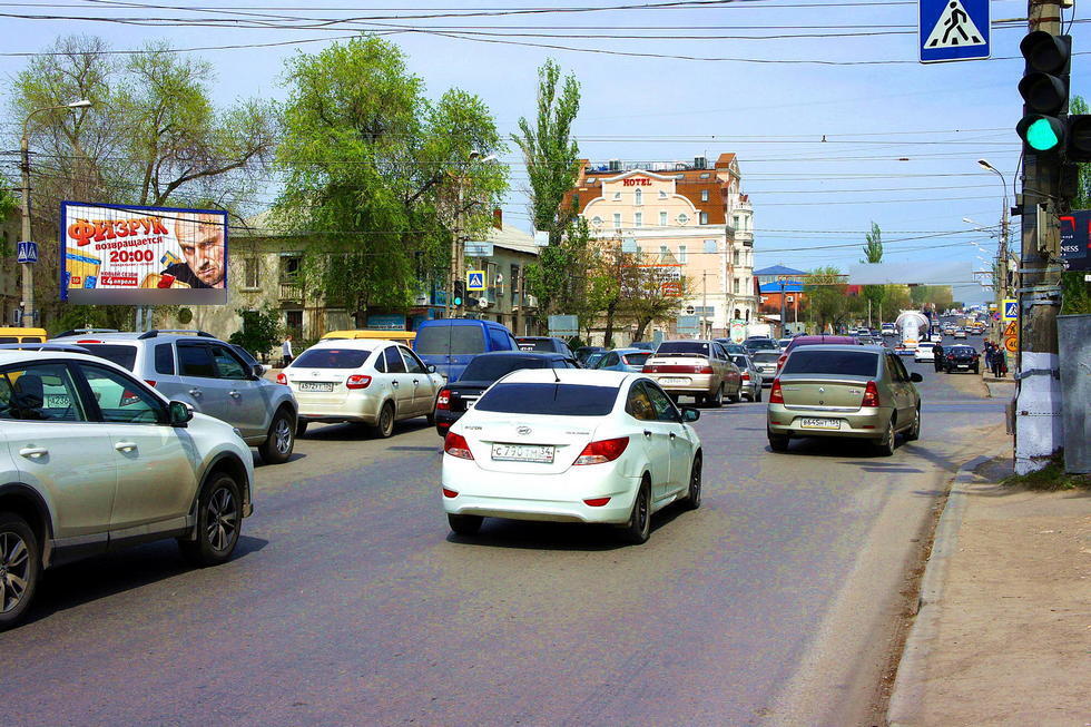 Фотография рекламного носителя, тип: Билборд 3x6, адрес: Маршала Рокоссовского ул. Х Ангарская ул., д.23, Волгоград, Волгоградская область, Россия. Сторона Б1-Б3 №337623