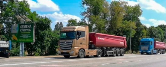 Фотография рекламного носителя, тип: Билборд 3x6, адрес: М29 Кавказ а/д., 99 122м., поз.51, Гулькевичи, Краснодарский край, Россия. Сторона В №1374155