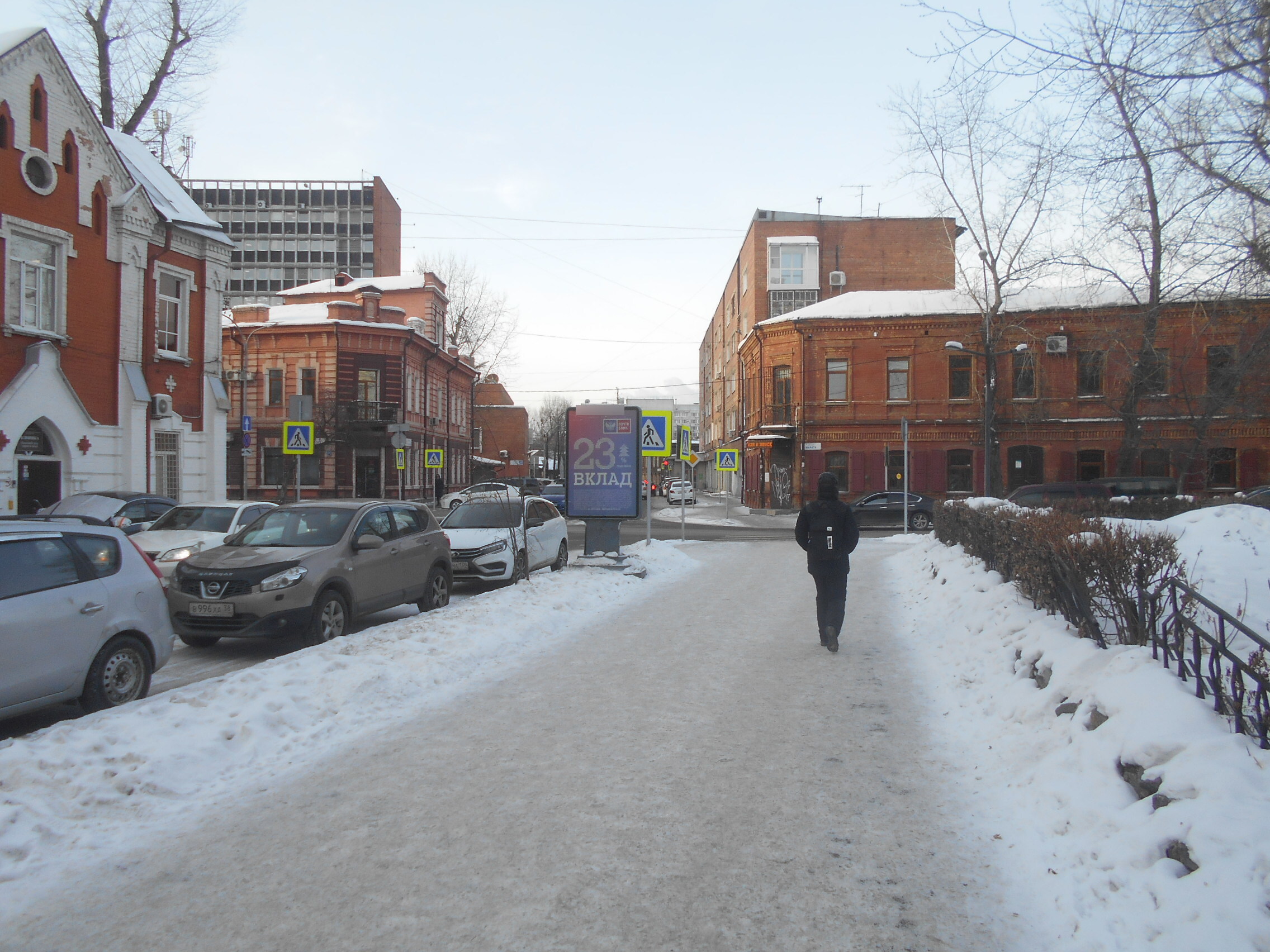 Фотография рекламного носителя, тип: Ситиформат 1.8x1.2, адрес: Свердлова ул. Х Марата ул. гост. "Русь", поз.2, Иркутск, Иркутская область, Россия. Сторона Б №1348567