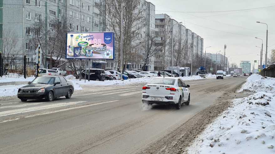 Фотография рекламного носителя, тип: Билборд 3x6, адрес: Омская ул. X Богдана Хмельницкого ул., д.42, корп.1, Омск, Омская область, Россия. Сторона В №1010170