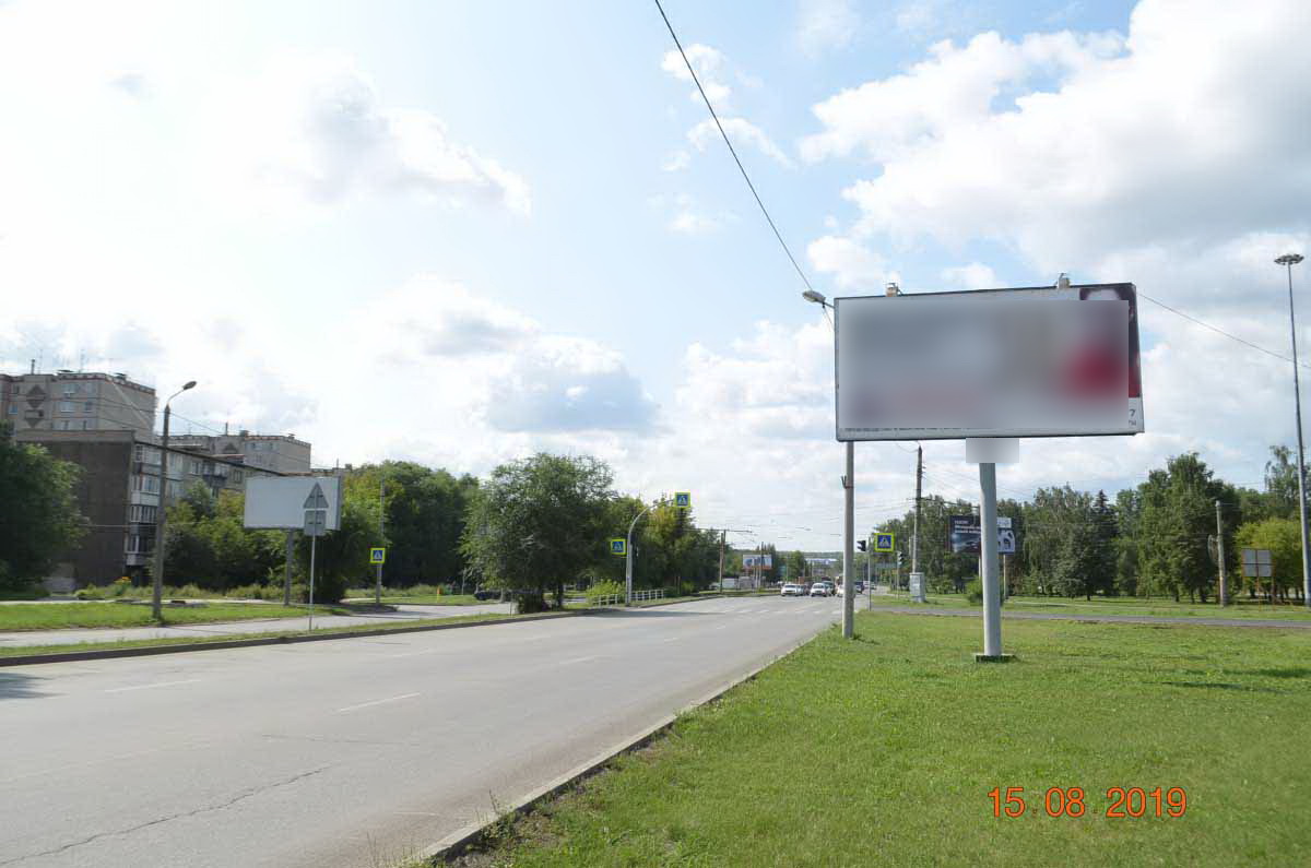Фотография рекламного носителя, тип: Билборд 3x6, адрес: 50 лет ВЛКСМ ул. Х Черкасская ул., Челябинск, Челябинская область, Россия. Сторона A1 №201817