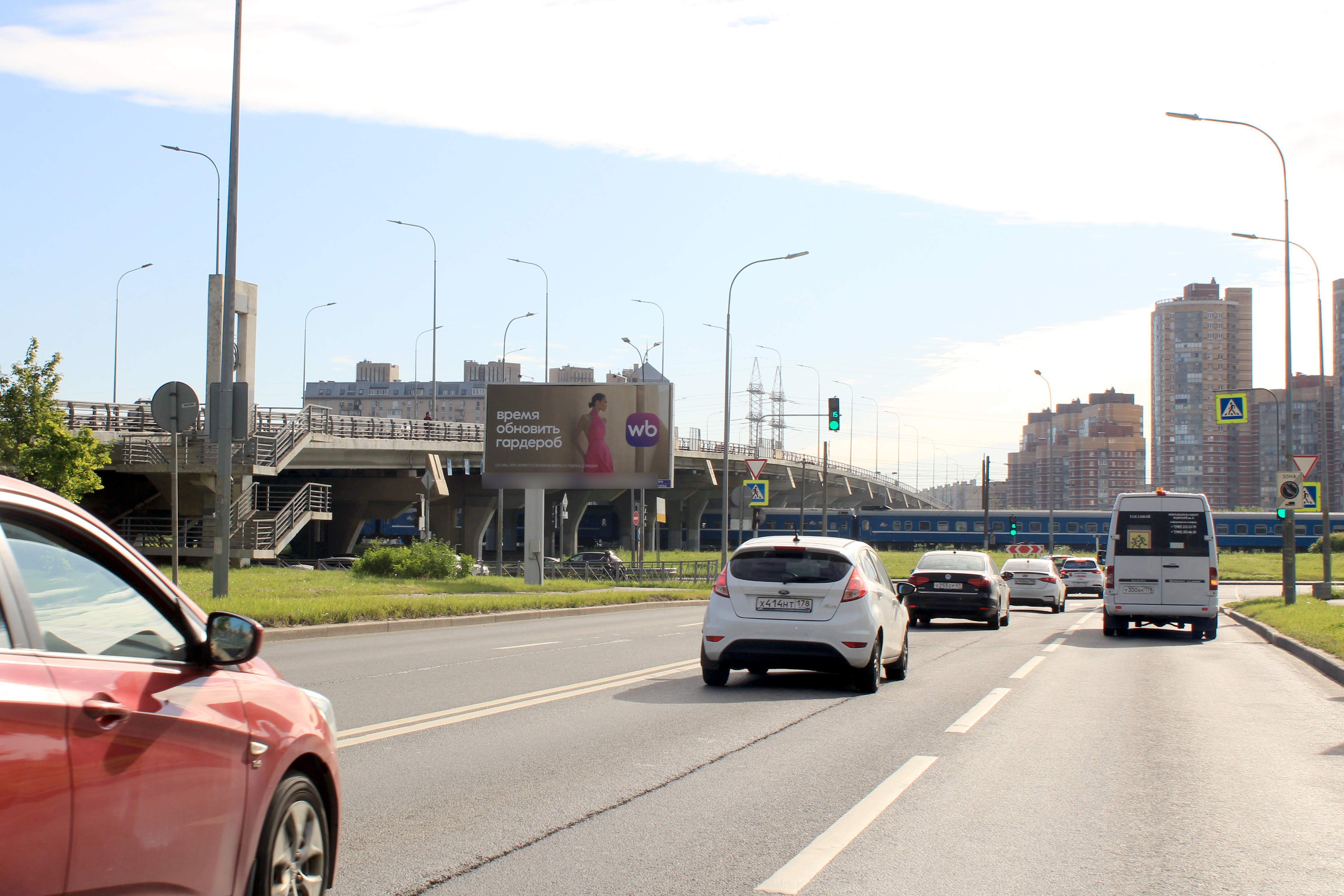 Фотография рекламного носителя, тип: Билборд 3x6, адрес: Дунайский пр-т., д.29, корп.2 Х Витебский пр-т., Санкт-Петербург, Россия. Сторона Б №118645