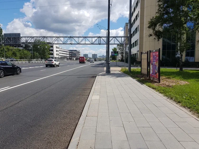 Фотография рекламного носителя, тип: Афиша 1.75x1.8, адрес: Волоколамское ш., д.89, стенд 1, Москва, Россия. Сторона A №618541