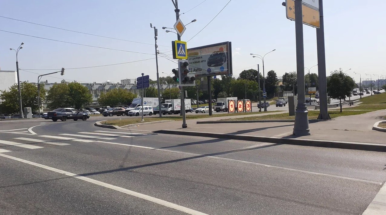 Фотография рекламного носителя, тип: Афиша 1.75x1.8, адрес: Подольских Курсантов ул., д.2, поз.2, стенд 2, Москва, Россия. Сторона B №873712