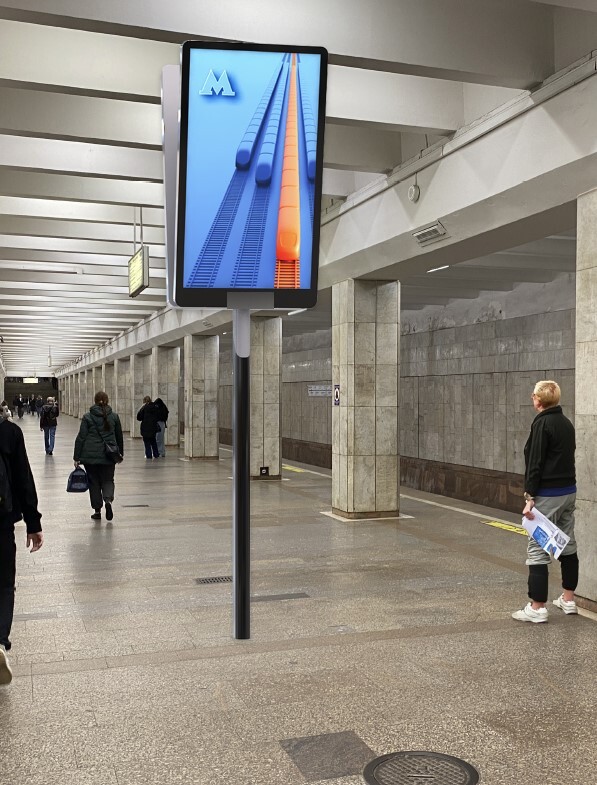 Фотография рекламного носителя, тип: Видеоэкран, адрес: Станция метро «Студенческая», линия Ленинская линия, Новосибирск, Новосибирская область, Россия. Сторона/вариант А1 №1419872