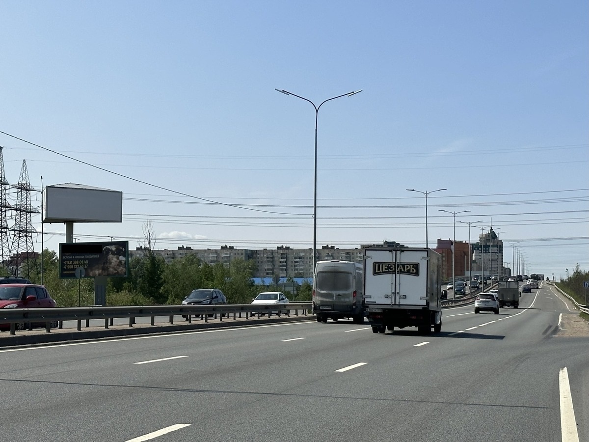 Фотография рекламного носителя, тип: Билборд 3x6, адрес: Колтушское ш., 600м, Санкт-Петербург, Россия. Сторона Б №166480