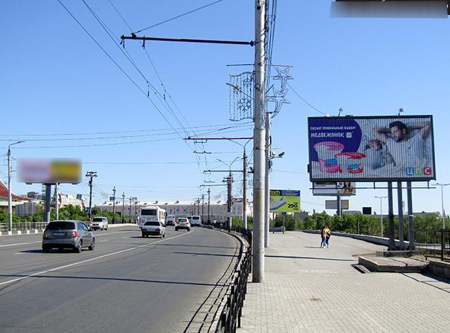 Фотография рекламного носителя, тип: Билборд 3x6, адрес: Гагарина ул., д.3, Омск, Омская область, Россия. Сторона A1-A3 №197569