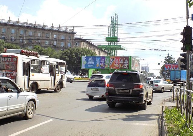 Фотография рекламного носителя, тип: Суперсайт 3x12, адрес: Станиславского пл., поз.1, Новосибирск, Новосибирская область, Россия. Сторона А4 №187603