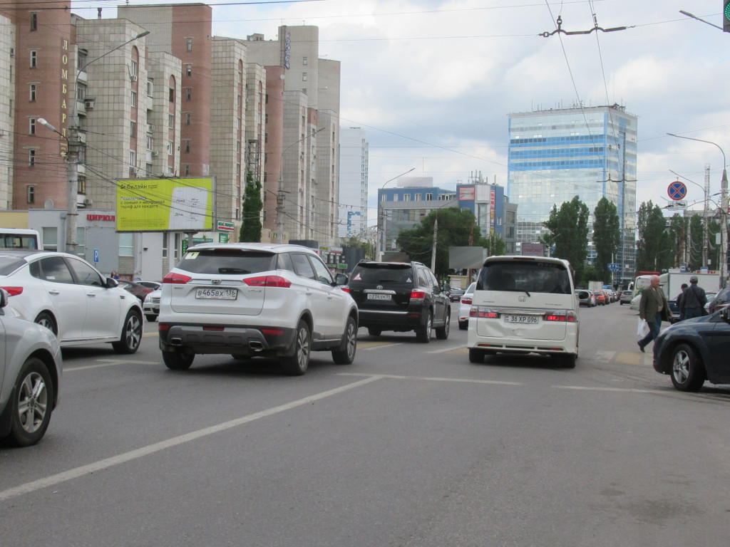 Фотография рекламного носителя, тип: Билборд 3x6, адрес: Ленинский пр-т., д.111, Воронеж, Воронежская область, Россия. Сторона Б1-Б3 №111750