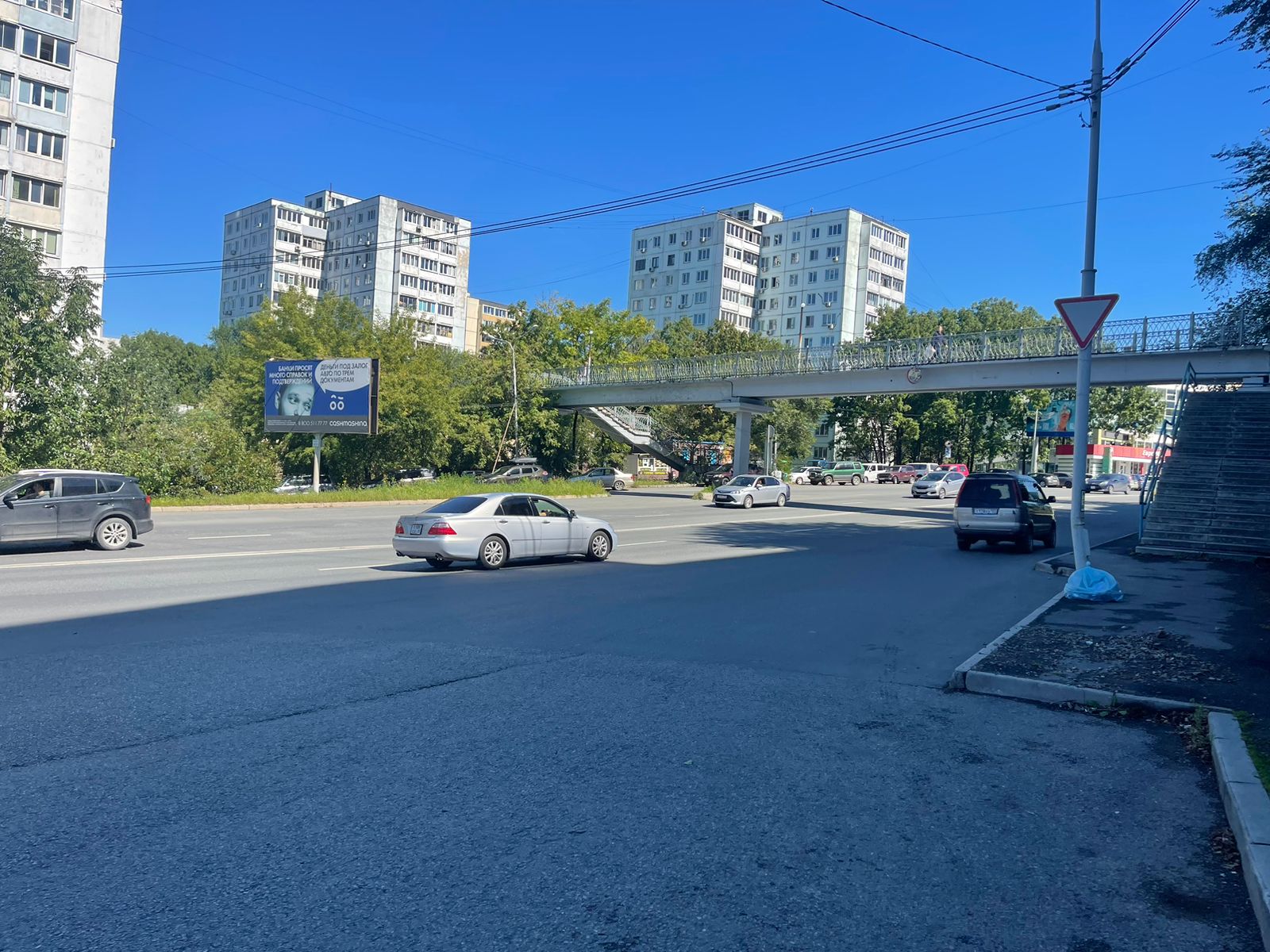 Фотография рекламного носителя, тип: Билборд 3x6, адрес: Красного Знамени пр-т., д.77, Владивосток, Приморский край, Россия. Сторона Б №1350187