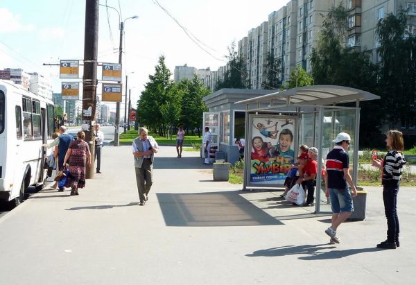 Фотография рекламного носителя, тип: Остановка 1.8x1.2, адрес: Просвещения пр-т., д.5, Санкт-Петербург, Россия. Сторона А №129781