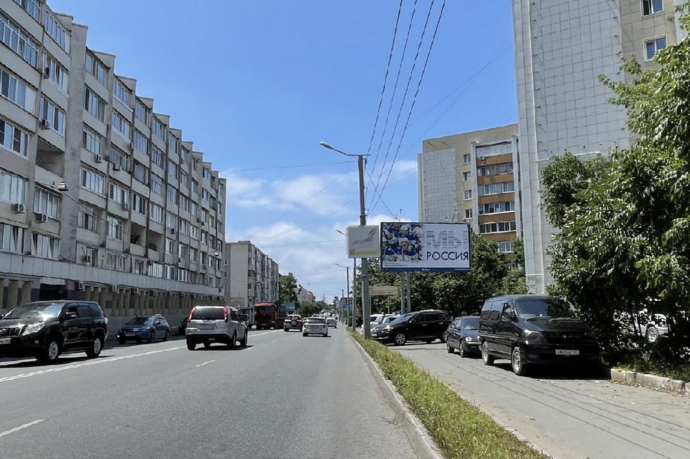 Фотография рекламного носителя, тип: Билборд 3x6, адрес: Партизанский пр-т., д.15, Владивосток, Приморский край, Россия. Сторона А №154106