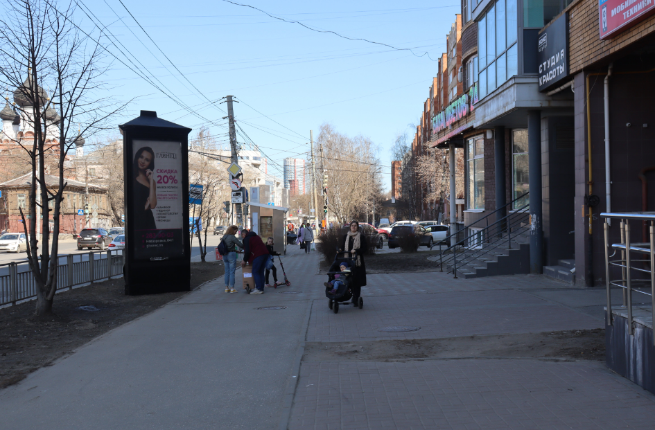 Фотография рекламного носителя, тип: Пиллар 3x1.4, адрес: Белинского ул., д.69, Нижний Новгород, Нижегородская область, Россия. Сторона B1-B5 №584464