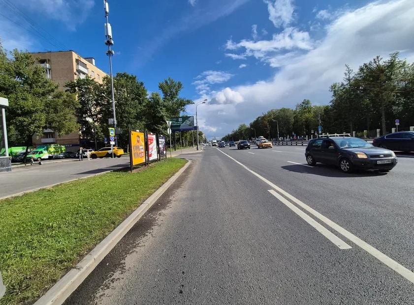 Фотография рекламного носителя, тип: Афиша 1.75x1.8, адрес: Ленинградское ш., д.94, стенд 2, Москва, Россия. Сторона A №821645