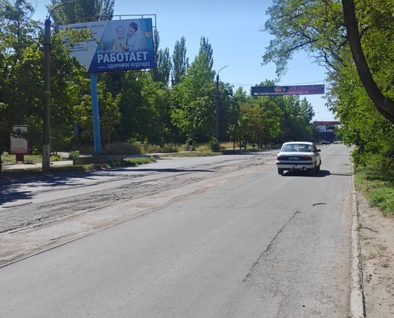 Фотография рекламного носителя, тип: Билборд 3x6, адрес: Гагарина ул., д.32, Горловка, Донецкая область, Россия. Сторона Б №1326925