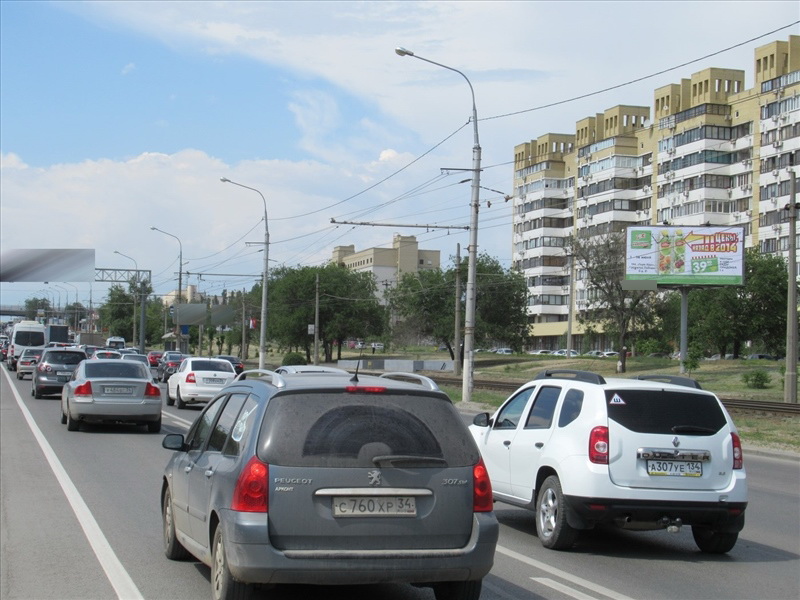 Фотография рекламного носителя, тип: Билборд 3x6, адрес: Жукова пр-т., д.112, поз.2, Волгоград, Волгоградская область, Россия. Сторона А №111209