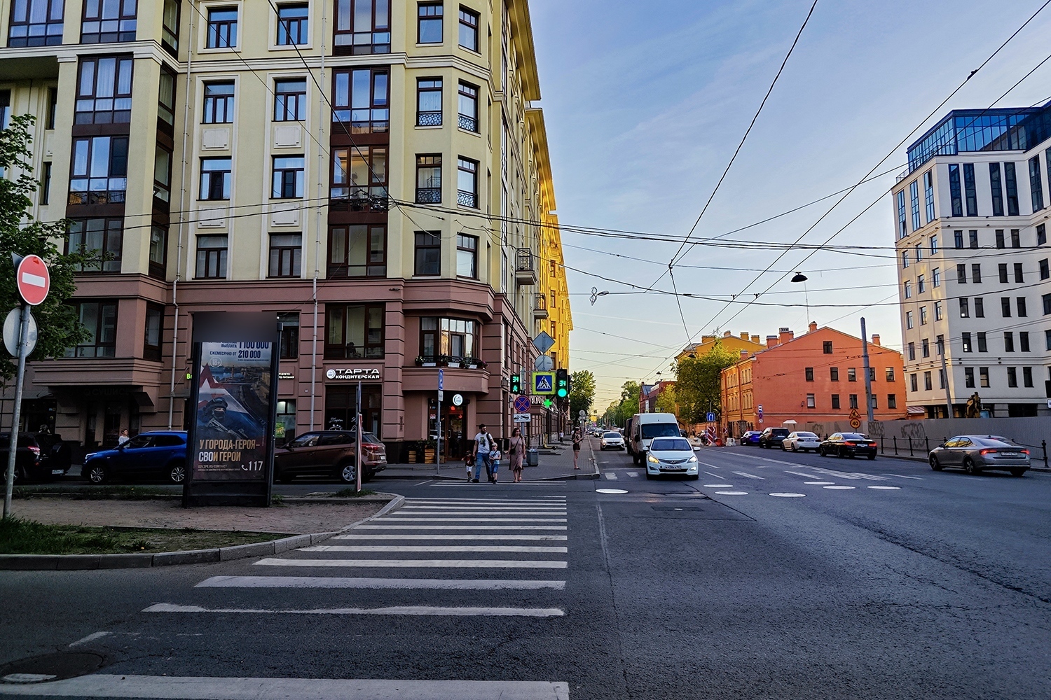 Фотография рекламного носителя, тип: Пиллар 3x1.4, адрес: Малый пр-т. Х 17-я линия д.48, Санкт-Петербург, Россия. Сторона Б №541716