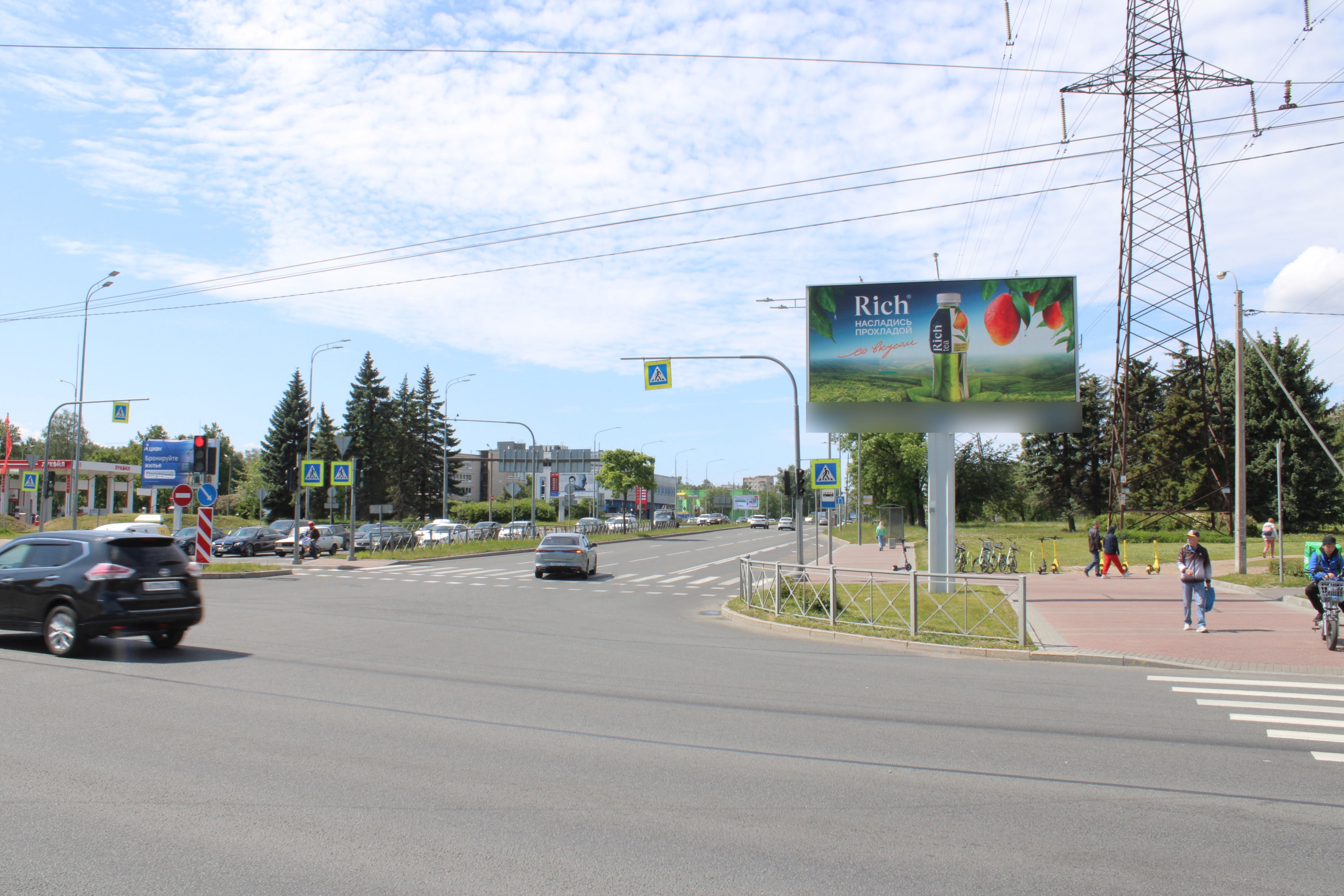 Фотография рекламного носителя, тип: Билборд 3x6, адрес: Маршала Блюхера пр-т. Х Пискаревский пр-т., Санкт-Петербург, Россия. Сторона А1 №119662