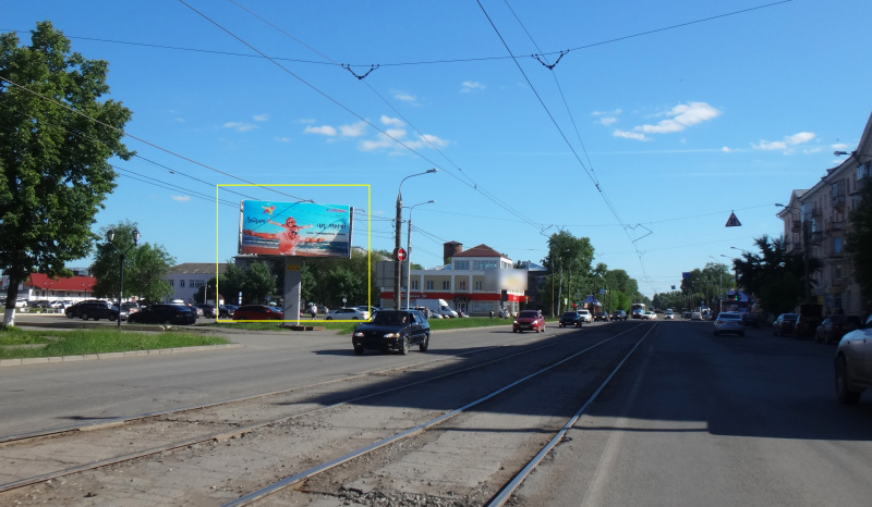Фотография рекламного носителя, тип: Билборд 3x6, адрес: Гагарина ул., вокзальная площадь, Ижевск, Республика Удмуртия, Россия. Сторона A2 №671131