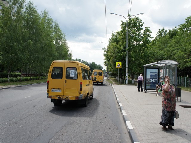 Фотография рекламного носителя, тип: Остановка 1.8x1.2, адрес: Курчатова ул., д.16, Обнинск, Калужская область, Россия. Сторона A1-A5 №629503