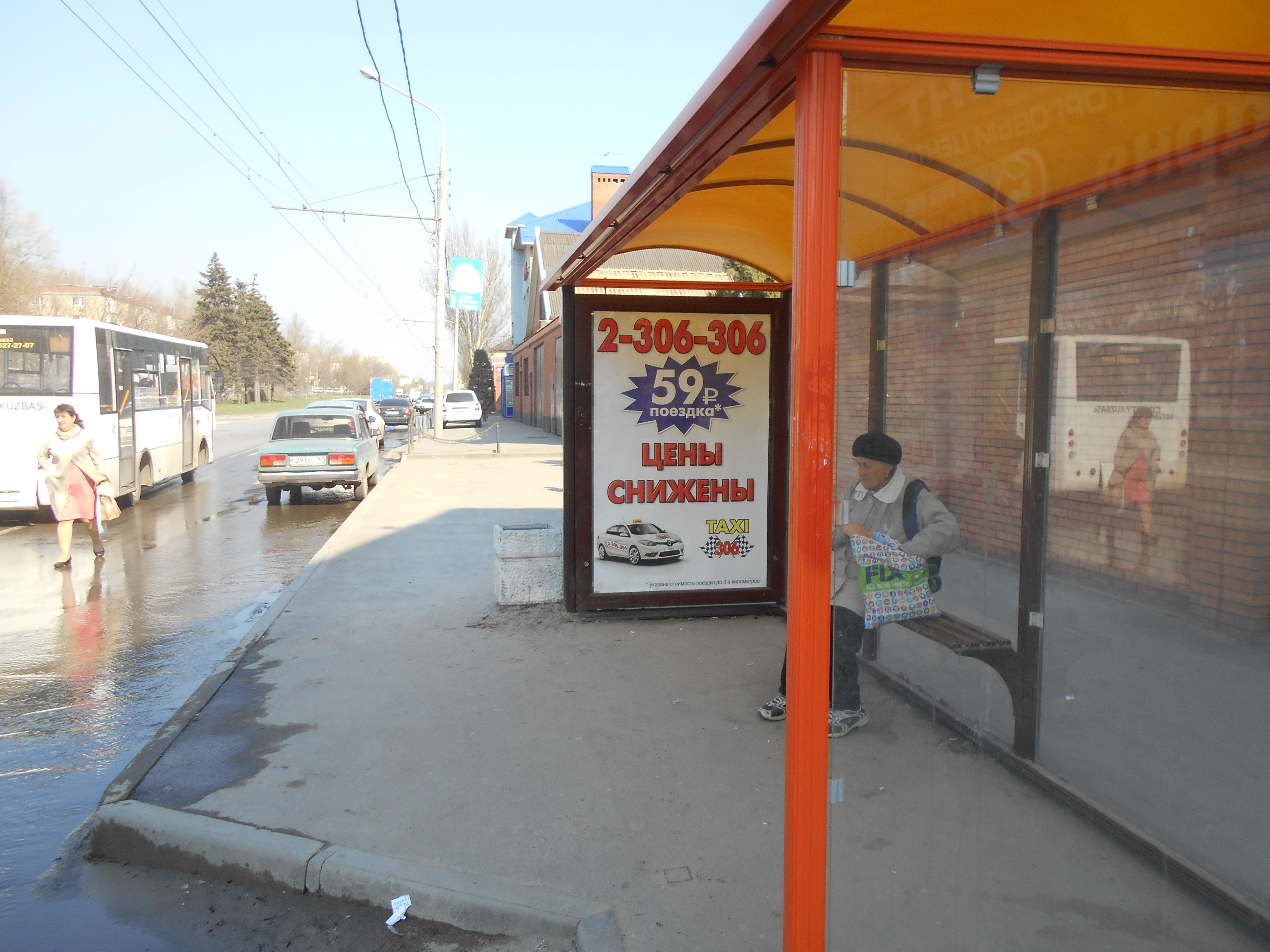 Фотография рекламного носителя, тип: Остановка 1.8x1.2, адрес: 40-летия Победы пр-т., ост. ПролетР "пер.Молочный", поз.2, Ростов-на-Дону, Ростовская область, Россия. Сторона А №622059