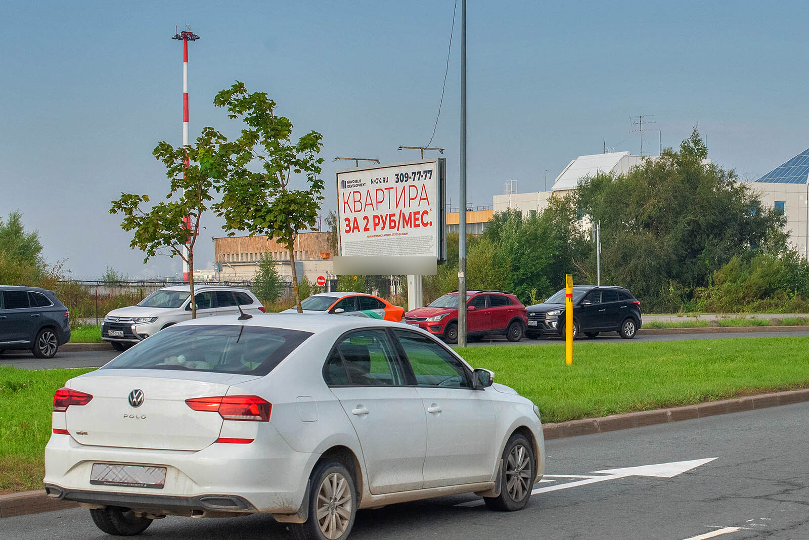 Фотография рекламного носителя, тип: Билборд 3x6, адрес: Внуковская ул., д.2, Санкт-Петербург, Россия. Сторона В №165121