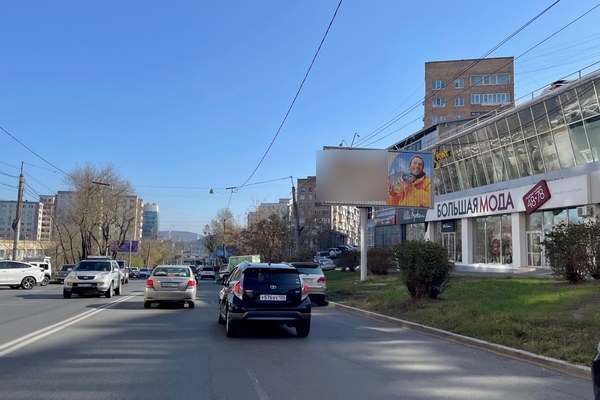 Фотография рекламного носителя, тип: Билборд 3x6, адрес: Океанский пр-т., д.98, Владивосток, Приморский край, Россия. Сторона A1-A3 №88953