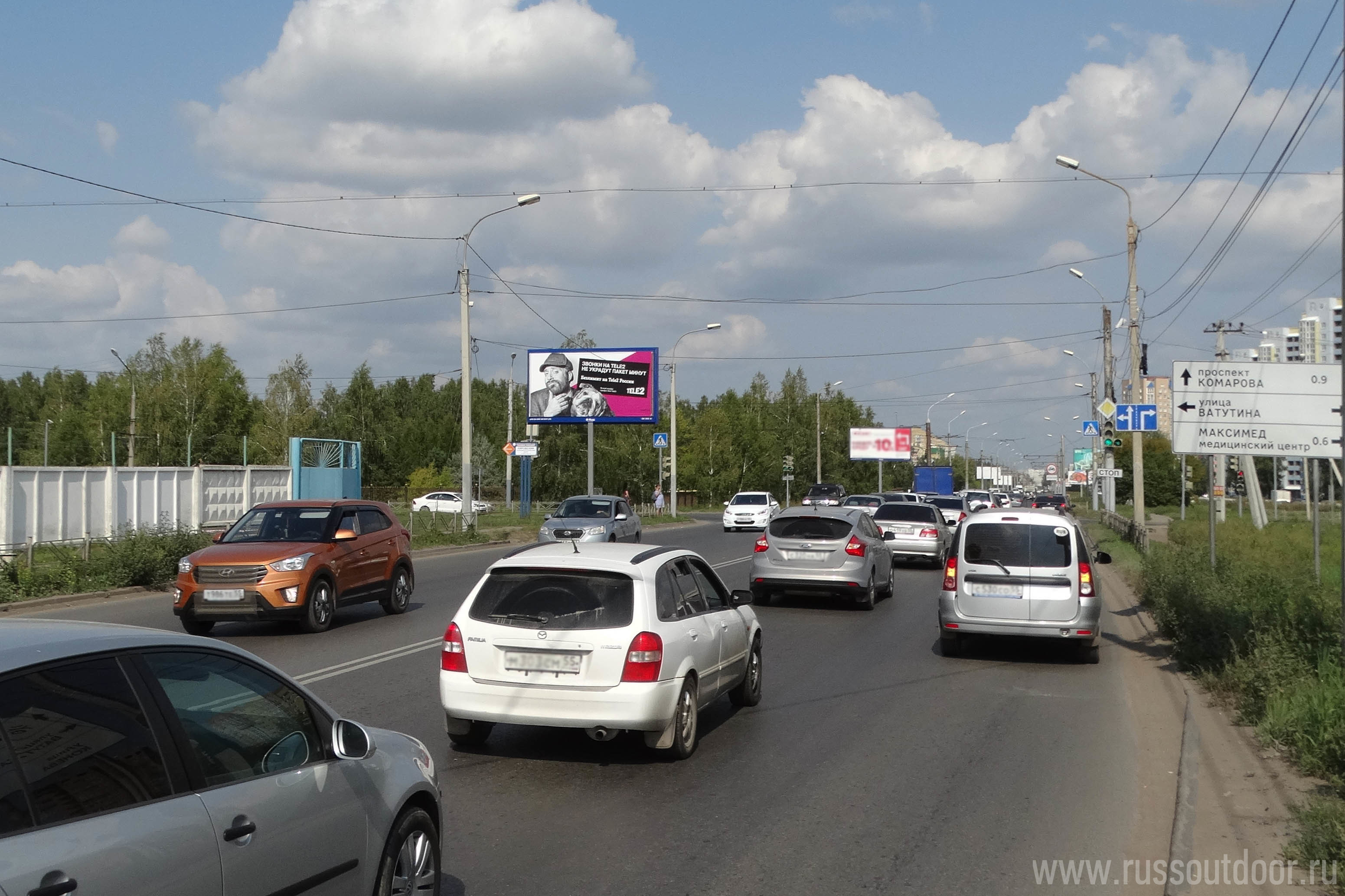 Фотография рекламного носителя, тип: Билборд 3x6, адрес: Архитекторов ул. Х Ватутина ул., Омск, Омская область, Россия. Сторона Б №124956