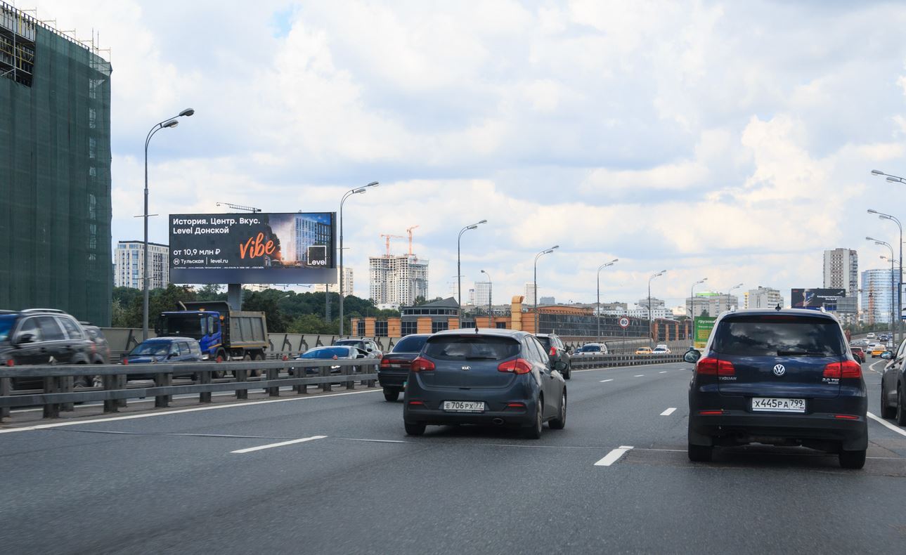 Фотография рекламного носителя, тип: Суперсайт 5x15, адрес: ТТК Х Лужнецкий пр-зд. Х Лужнецкий пр-зд., Москва, Россия. Сторона Б1-Б10 №126793