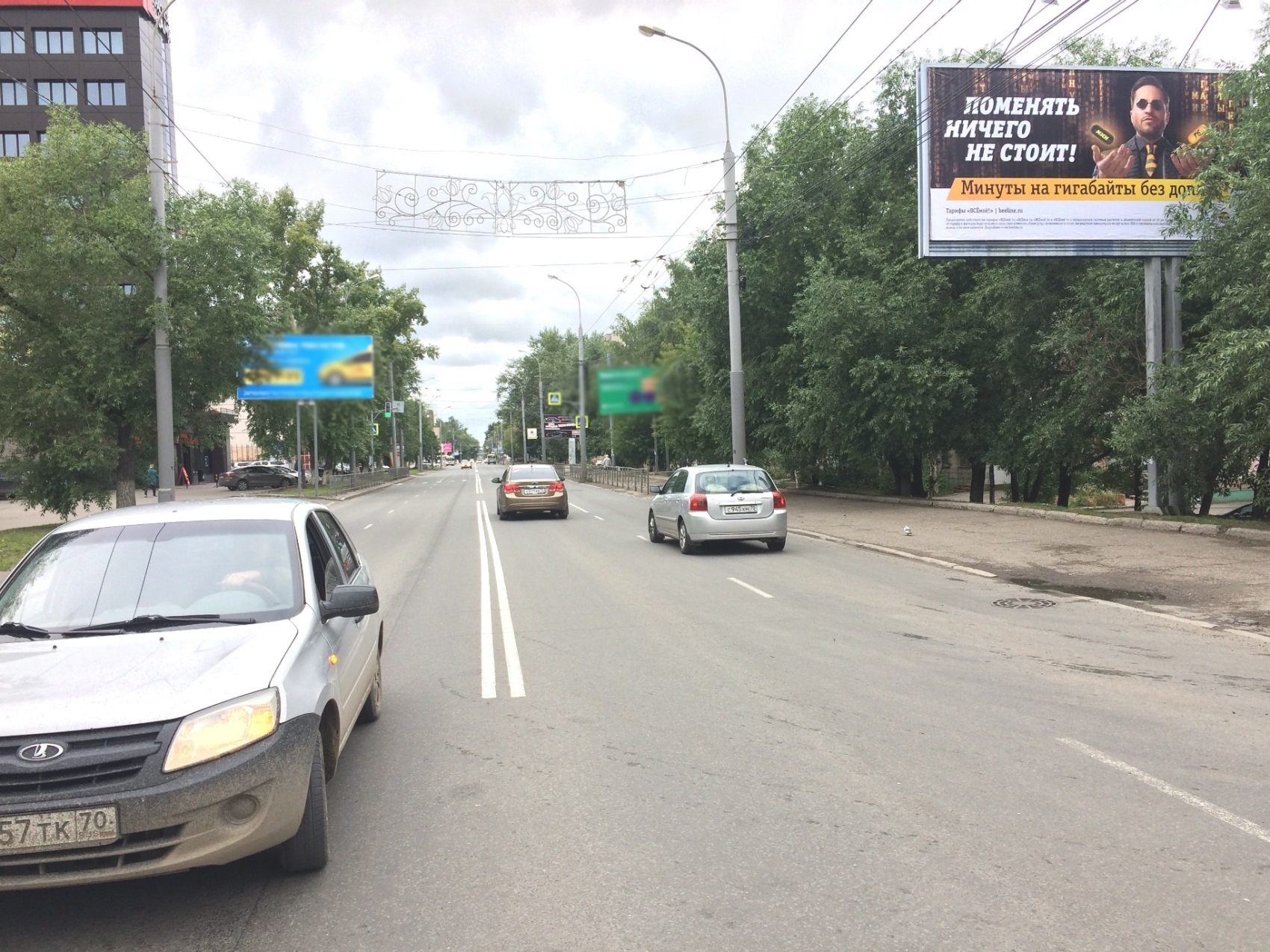 Фотография рекламного носителя, тип: Билборд 3x6, адрес: Фрунзе пр-т., д.124, Омск, Омская область, Россия. Сторона А №1327098
