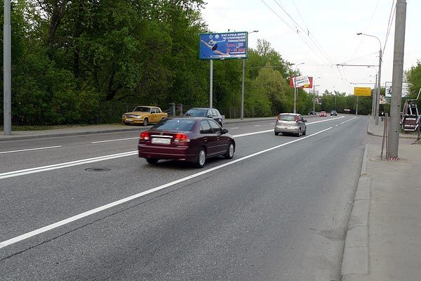 Фотография рекламного носителя, тип: Билборд 3x6, адрес: Нижн. Мневники ул., д.102, Москва, Россия. Сторона B №64801