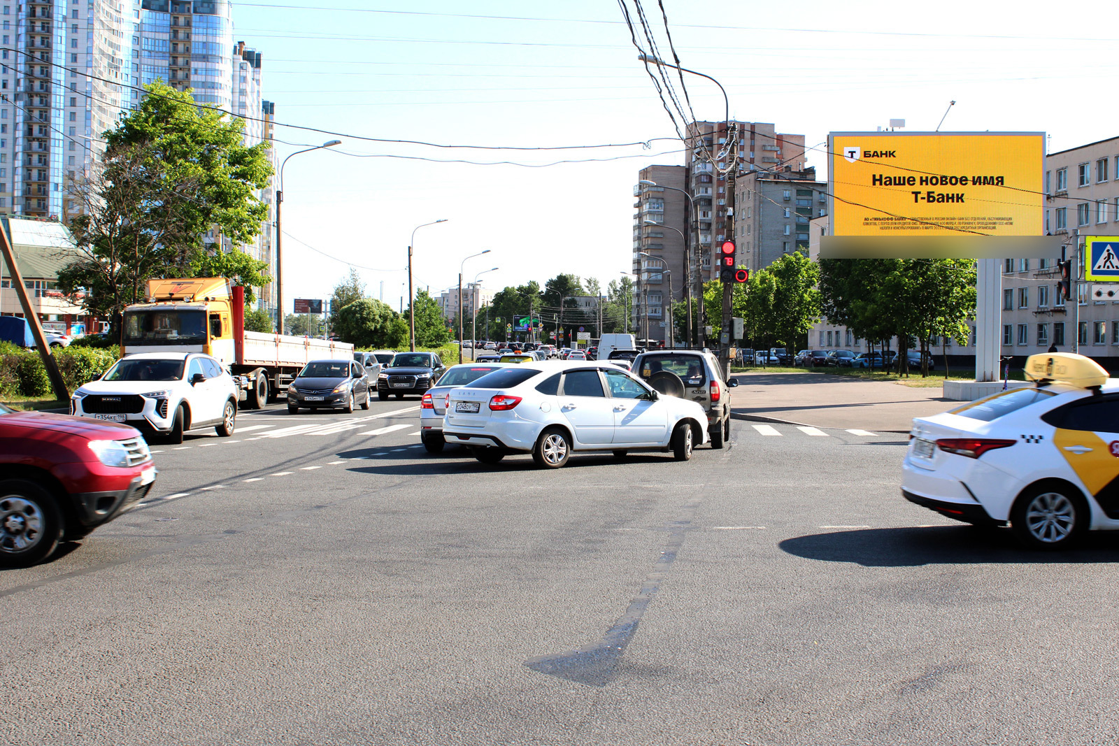Фотография рекламного носителя, тип: Билборд 3x6, адрес: Народного ополчения пр-т. Х Трамвайный пр-т., Санкт-Петербург, Россия. Сторона А1 №106435