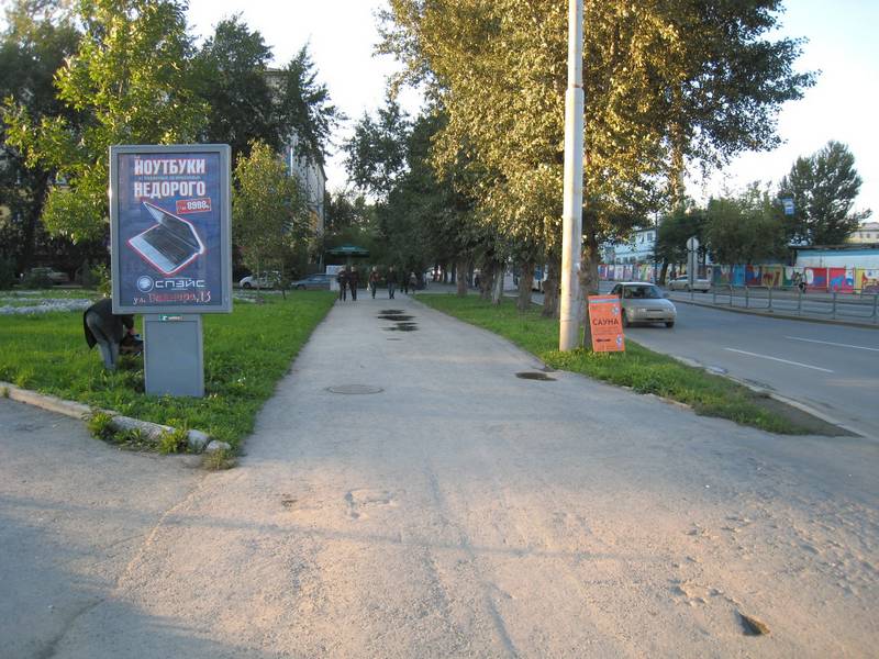 Фотография рекламного носителя, тип: Ситиформат 1.8x1.2, адрес: 8 Марта ул., д.82, Екатеринбург, Свердловская область, Россия. Сторона B №250982