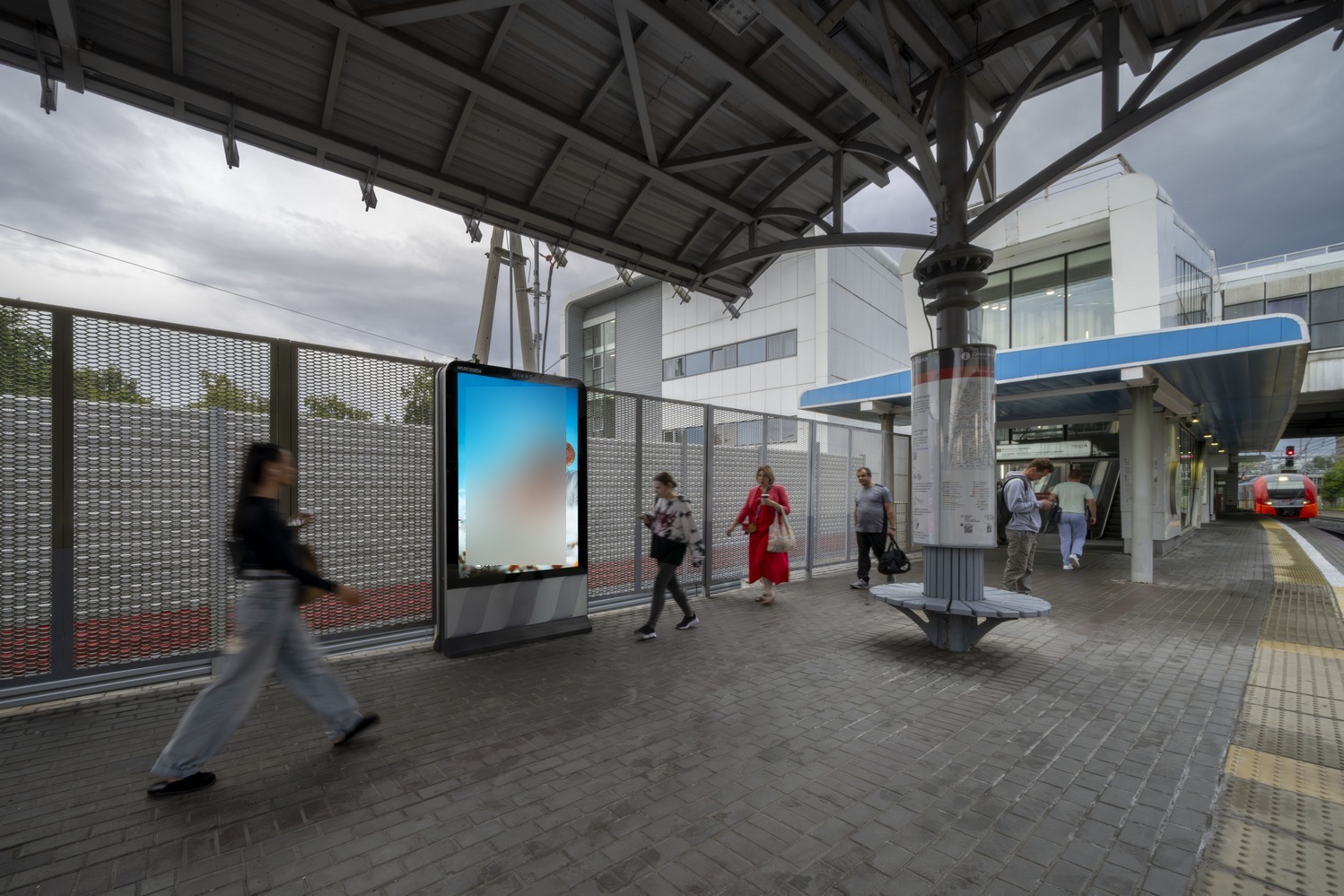 Фотография рекламного носителя, тип: Ситиформат 1.8x1.2, адрес: Стрешнево платформа 1, Москва, Россия. Сторона A1-А10 №698110