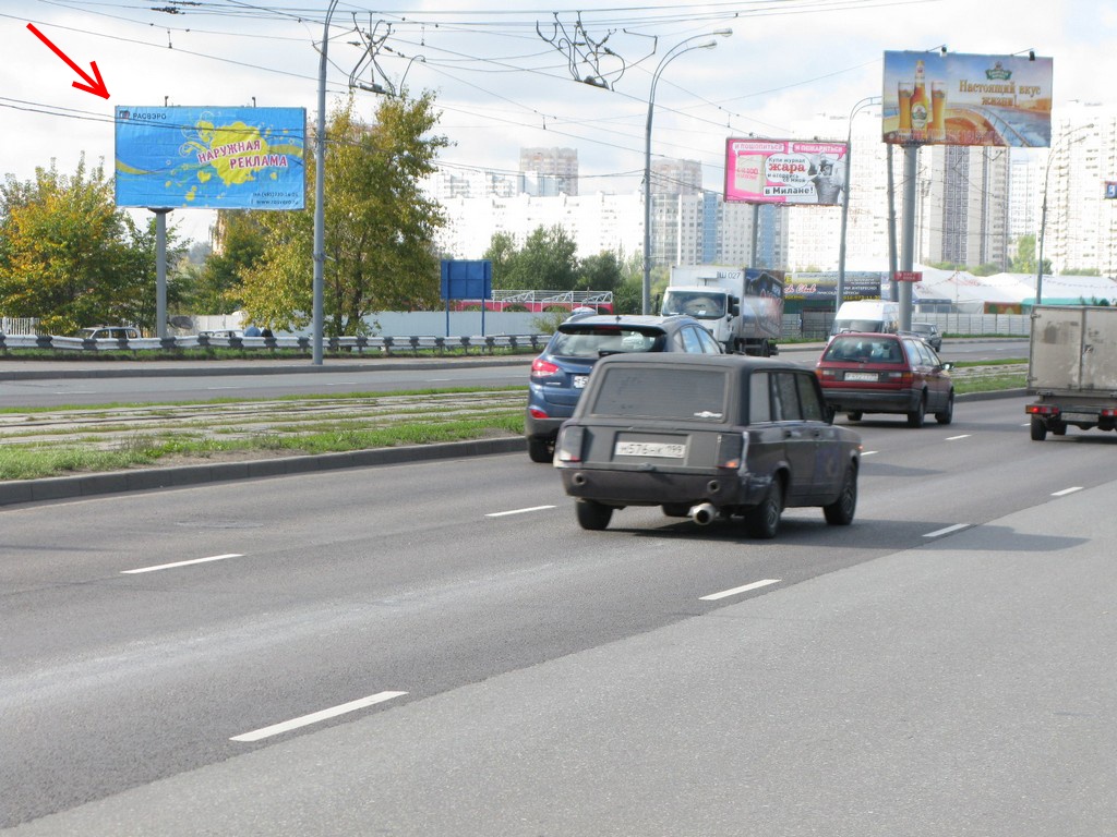 Фотография рекламного носителя, тип: Билборд 3x6, адрес: Строгинское ш., д.21, Москва, Россия. Сторона В №93731
