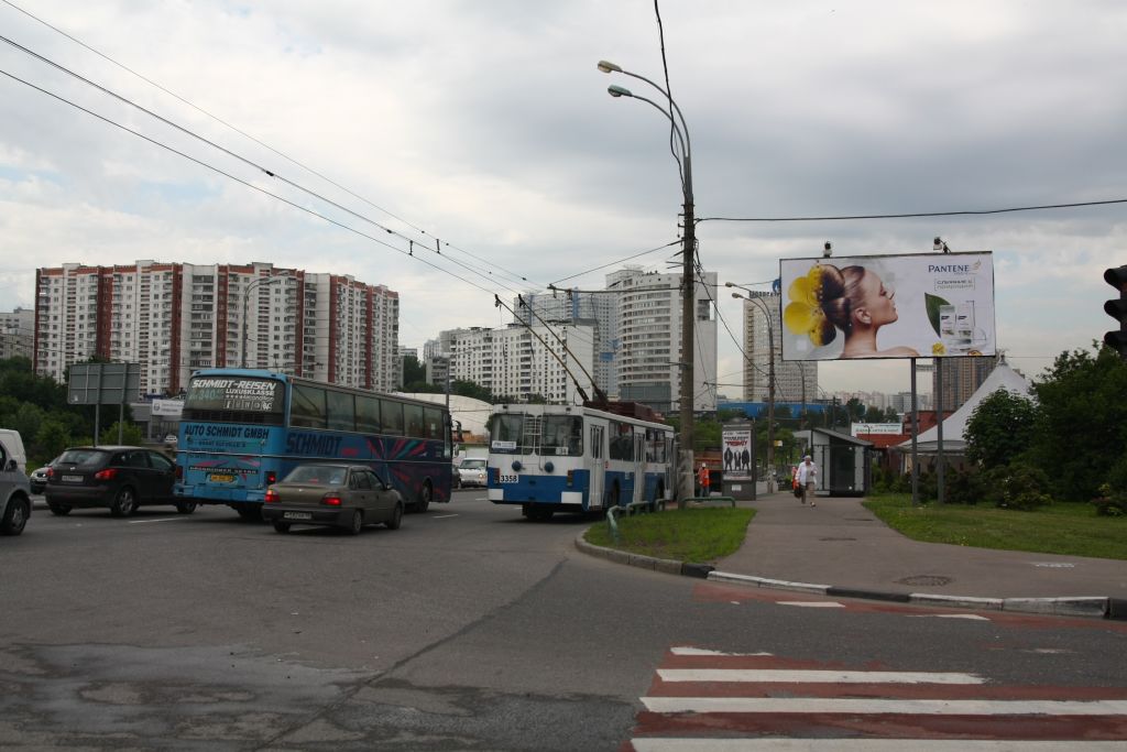 Фотография рекламного носителя, тип: Билборд 3x6, адрес: Вернадского пр-т., д.74-76, Москва, Россия. Сторона А №93736