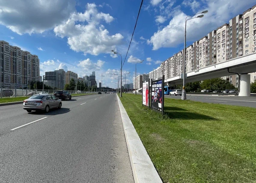 Фотография рекламного носителя, тип: Афиша 1.75x1.8, адрес: Рублевское ш., д.16, стенд 1, Москва, Россия. Сторона A №1382262