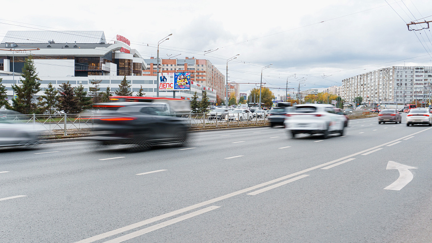 Фотография рекламного носителя, тип: Билборд 3x6, адрес: Ямашева пр-т., д.95, ТЦ "XL", Казань, Республика Татарстан, Россия. Сторона B №674740