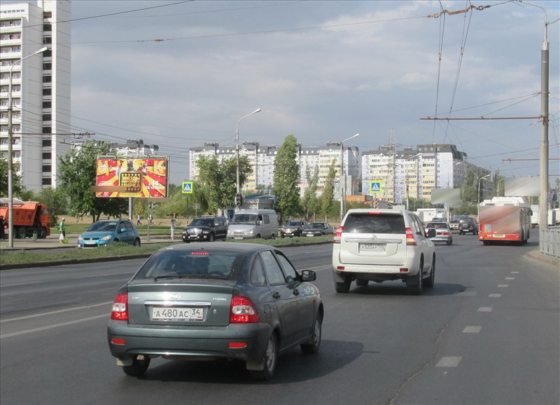 Фотография рекламного носителя, тип: Билборд 3x6, адрес: Университетский пр-т., ост. "Госуниверситет", Волгоград, Волгоградская область, Россия. Сторона Б №111436