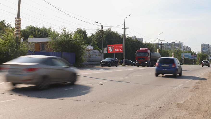 Фотография рекламного носителя, тип: Билборд 3x6, адрес: Шоссейной ул. Х Южной ул., через дорогу от ул. Южная, д.1, Новокуйбышевск, Самарская область, Россия. Сторона B №1395759